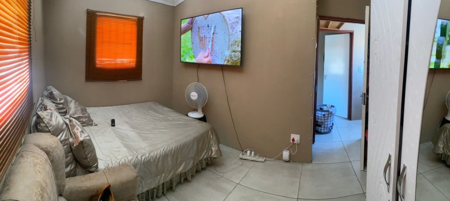 2 Bedroom Property for Sale in Forest Village Western Cape